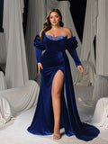 Plus Velvet Evening Gown: Off-Shoulder Mermaid Dress with Puffed Sleeves and Rhinestones