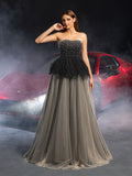 Gorgeous Strapless Rhinestone Embellished Bodice Contrast Tulle Hem Wedding Dress