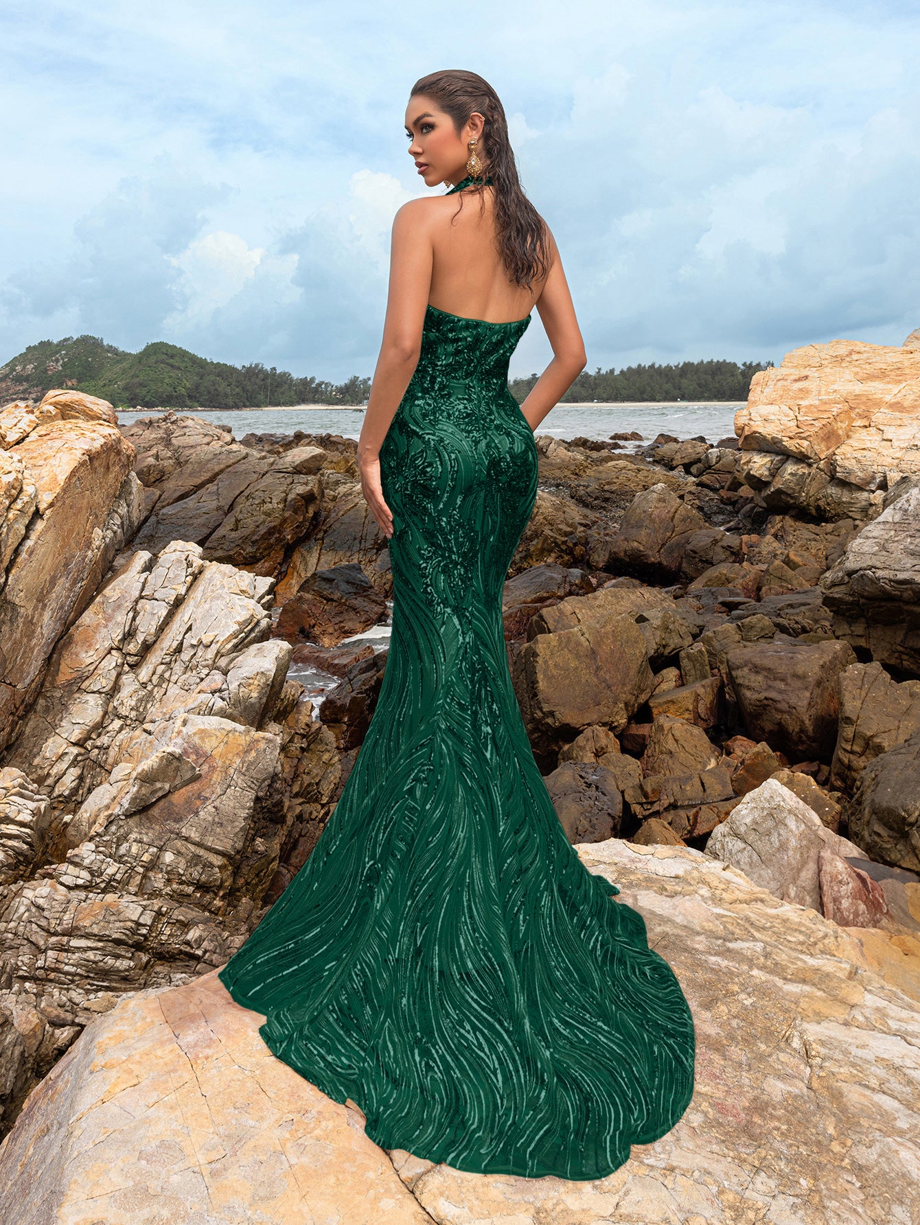 Halter Neck Backless Sequin Mermaid Dresses