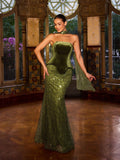 Elegant Strapless Velvet Mermaid Gown, Adorned With Dense Beading, Fitted Silhouette, Can Be Paired With Transparent Beaded Neck Scarf - An Ideal Choice For Weddings, Formal Galas, Red Carpet Events, And Formal Receptions.
