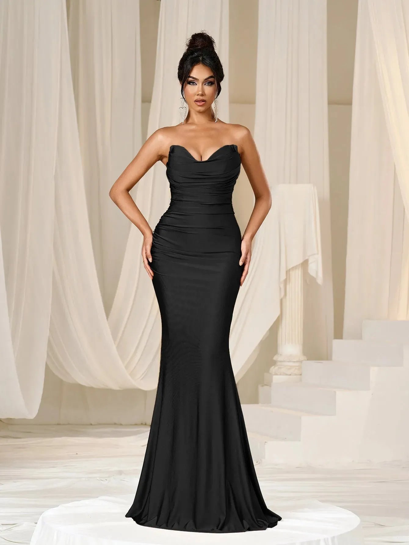 Elegant Solid Strapless Mermaid Hem Evening Dress