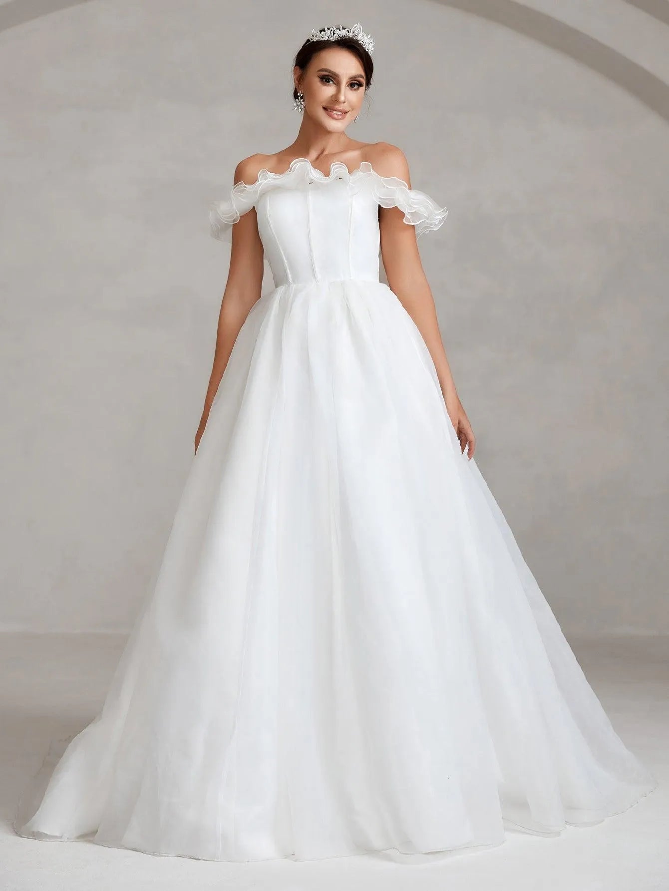 Off Shoulder Satin Bodice Contrast Organza Wedding Dress - Elonnashop