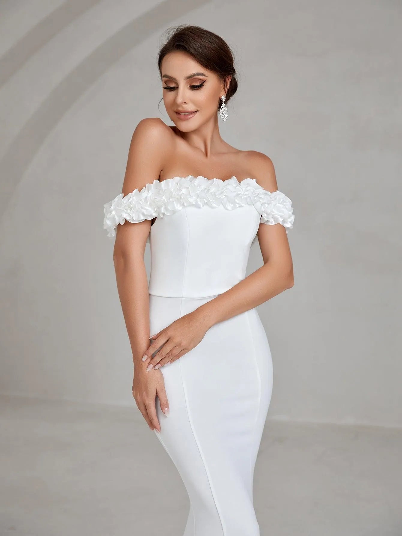 Ruffle Trim Off Shoulder Mermaid Hem Wedding Dress - Elonnashop