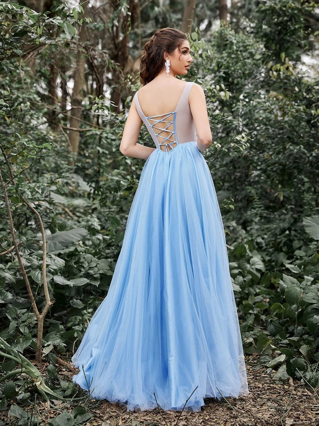 Elegant Applique Detail Bodice Lace-Up Back Tulle Evening Dress - Elonnashop