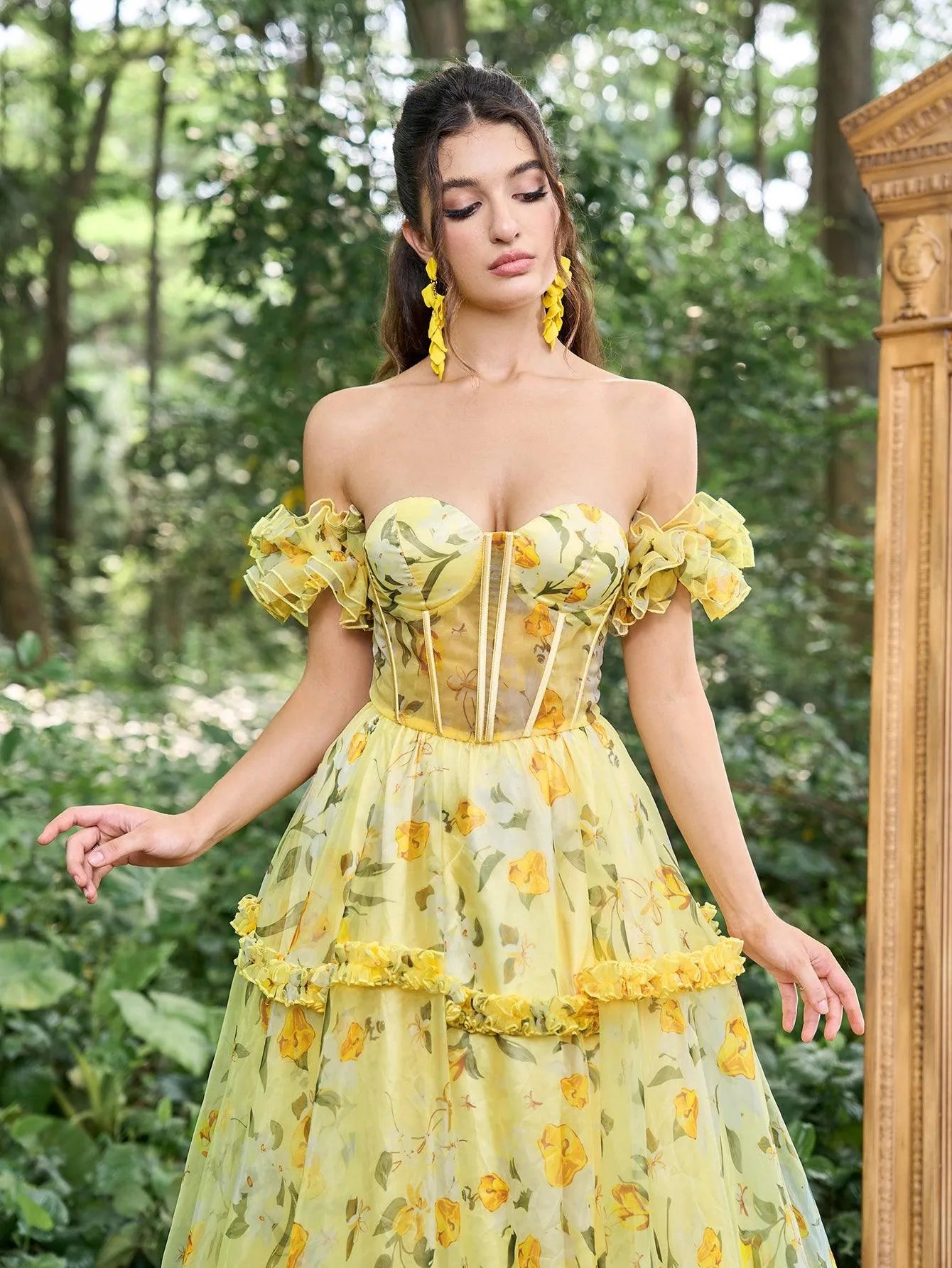 Elegant Ruffle Trim Off Shoulder Floral Tulle Prom Dress - Elonnashop