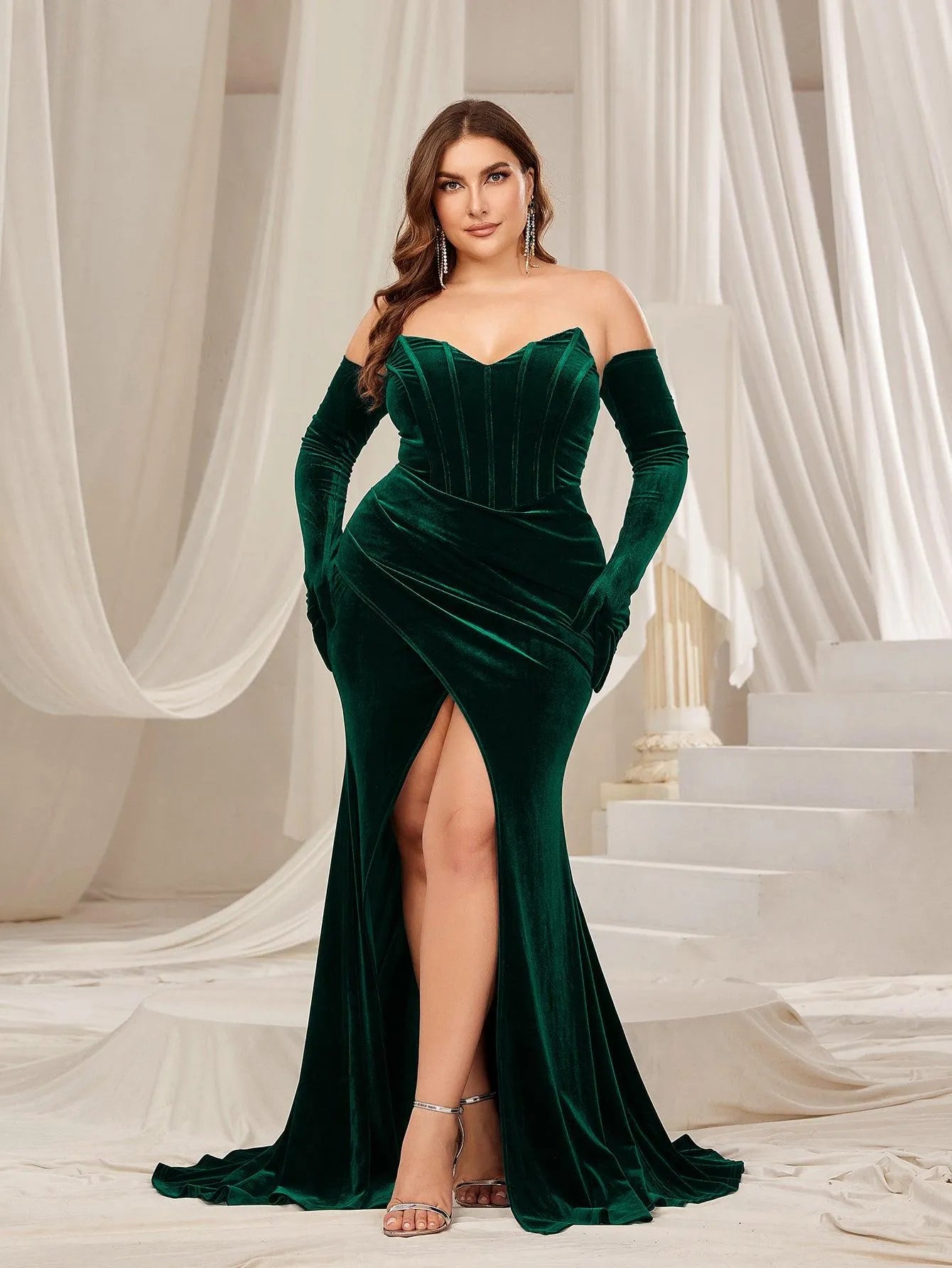 Plus Ruched Wrap Hem Velvet Tube Prom Dress（Gloves Included） - Elonnashop