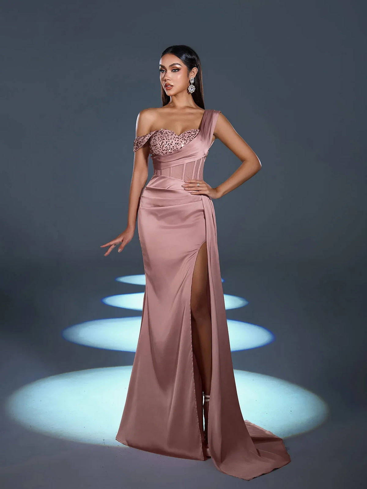 Elegant Asymmetrical Neck Split Mermaid Hem Satin Evening Dress