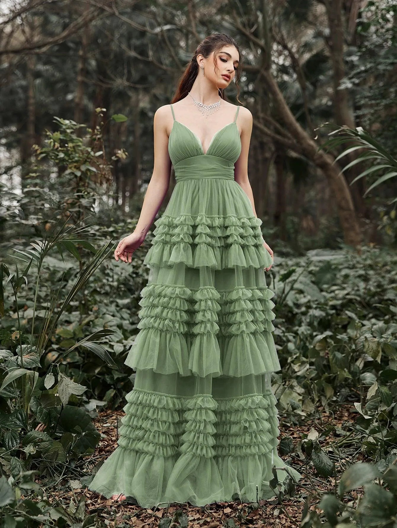 Gorgeous Plunging Neck Tiered Tulle Slip Prom Dress - Elonnashop