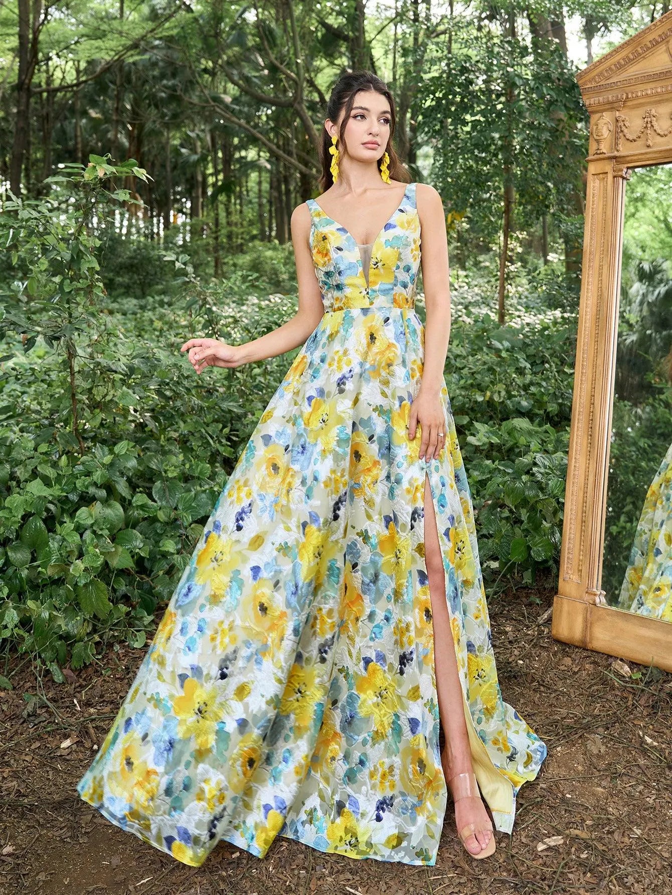 Elegant Plunging Neck Backless Floral Jacquard Split Prom Dress - Elonnashop