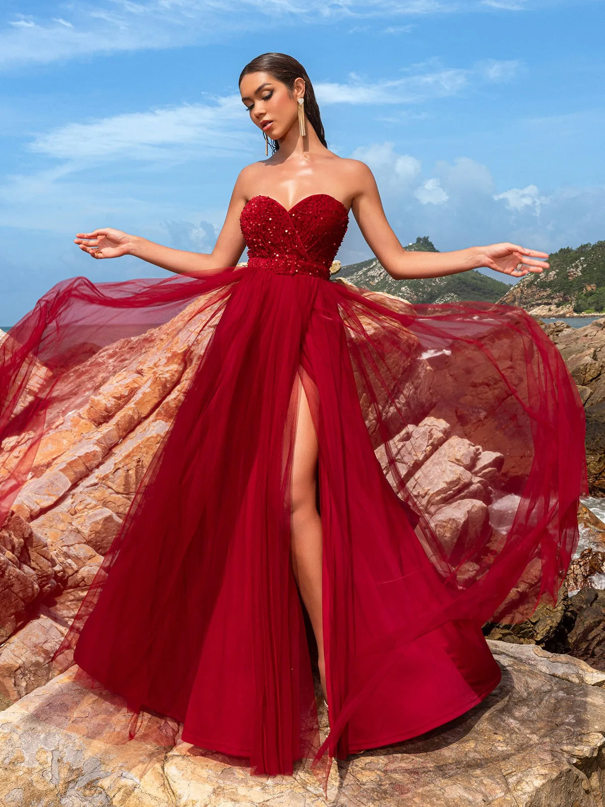 Elegant Strapless Split Thigh A-line Formal Evening Dress