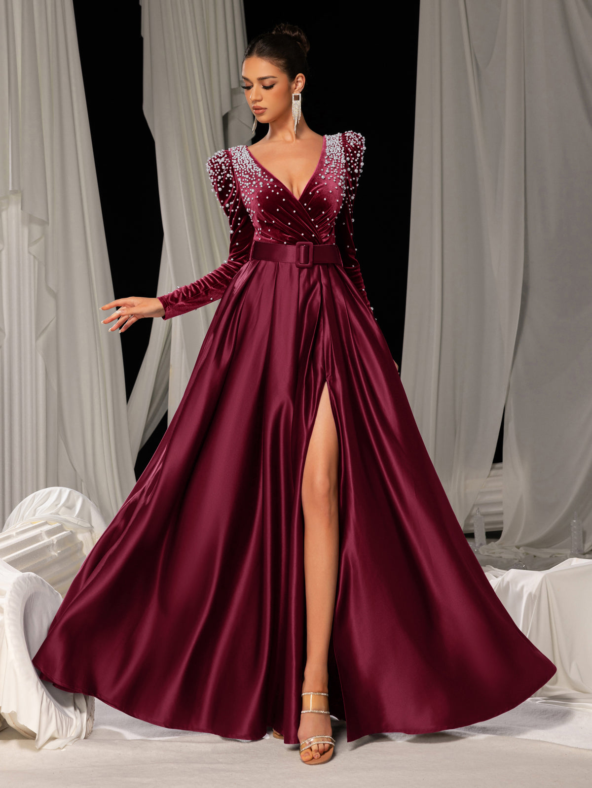 Elegant Evening Gown with Deep V-Neck & Side Slit – Luxurious Satin Gown for Red Carpet, Gala Dinners & High-End Events
