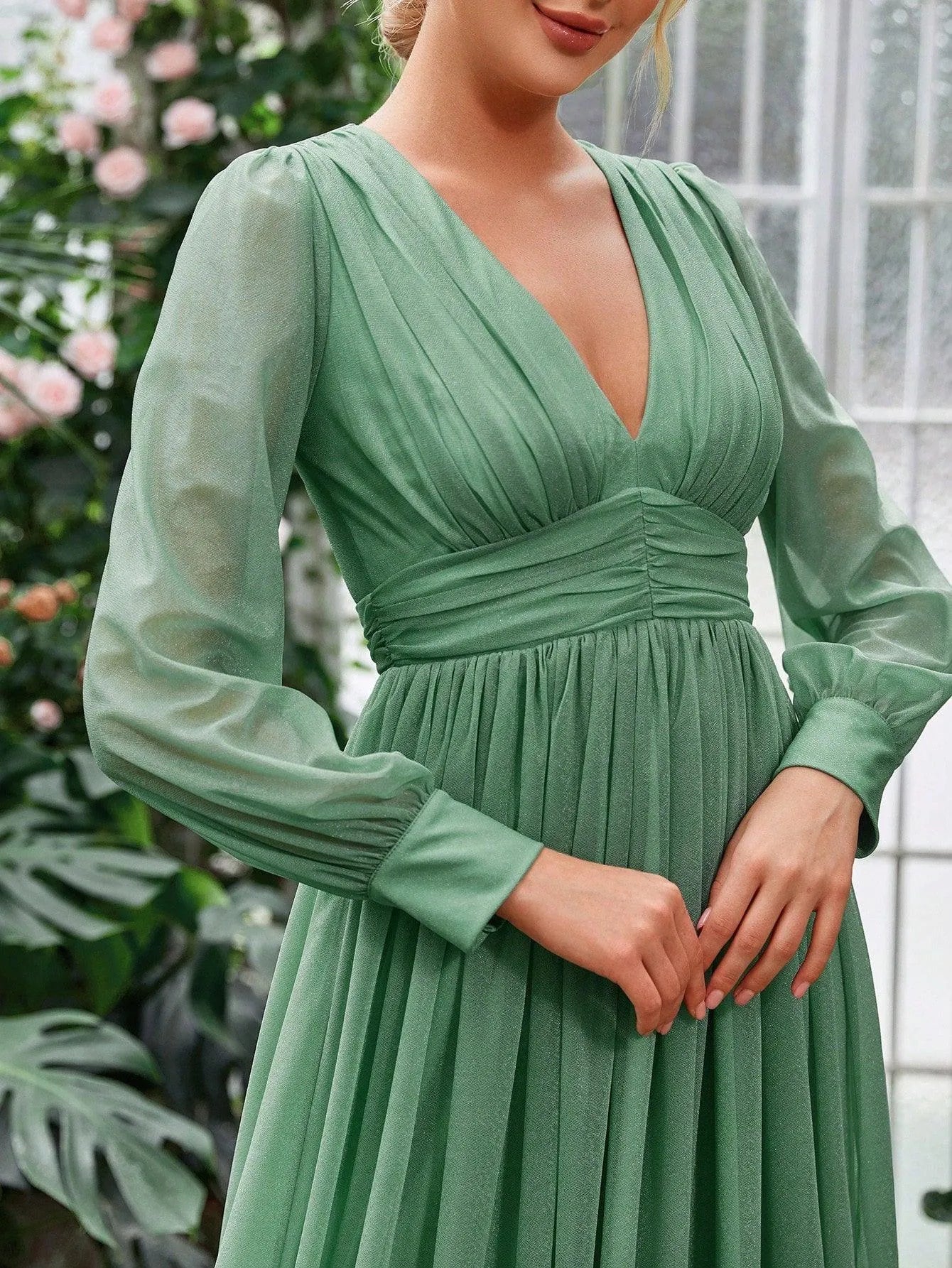 Elegant V Neck Ruched Waist Maxi Dresses - Elonnashop