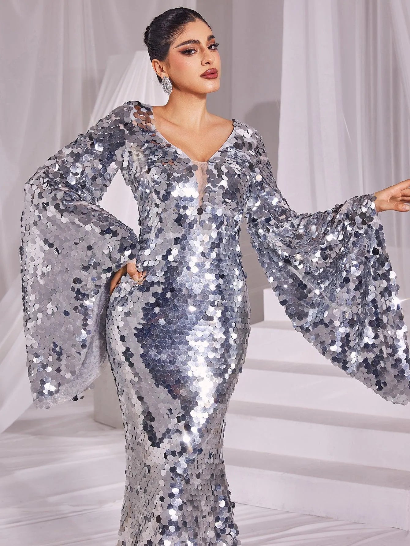 Plunging Neck Flared Sleeves Sequin Mermaid Dress - Elonnashop