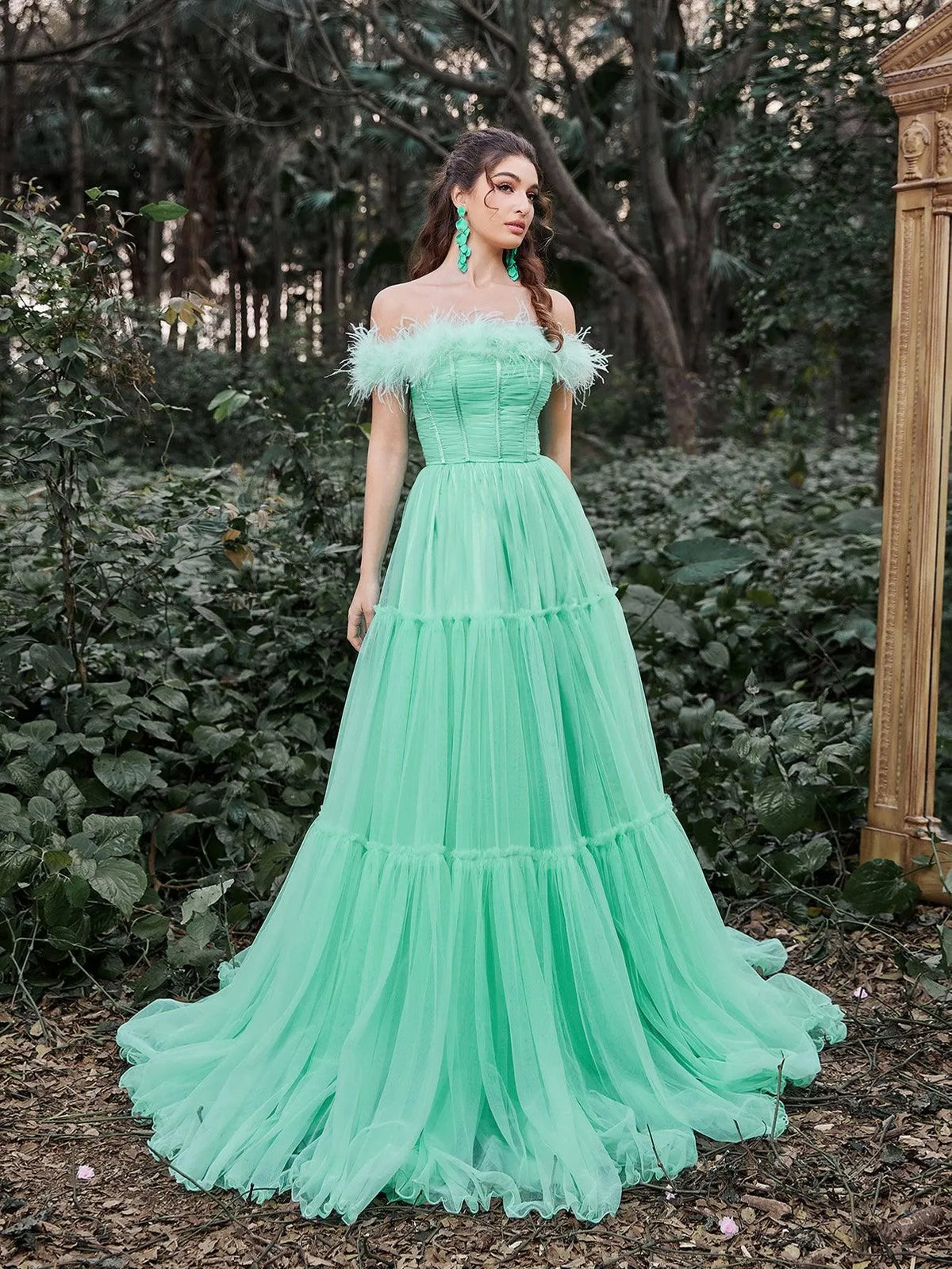 Elegant Feather Trim Off Shoulder Layered Tulle Prom Dress - Elonnashop