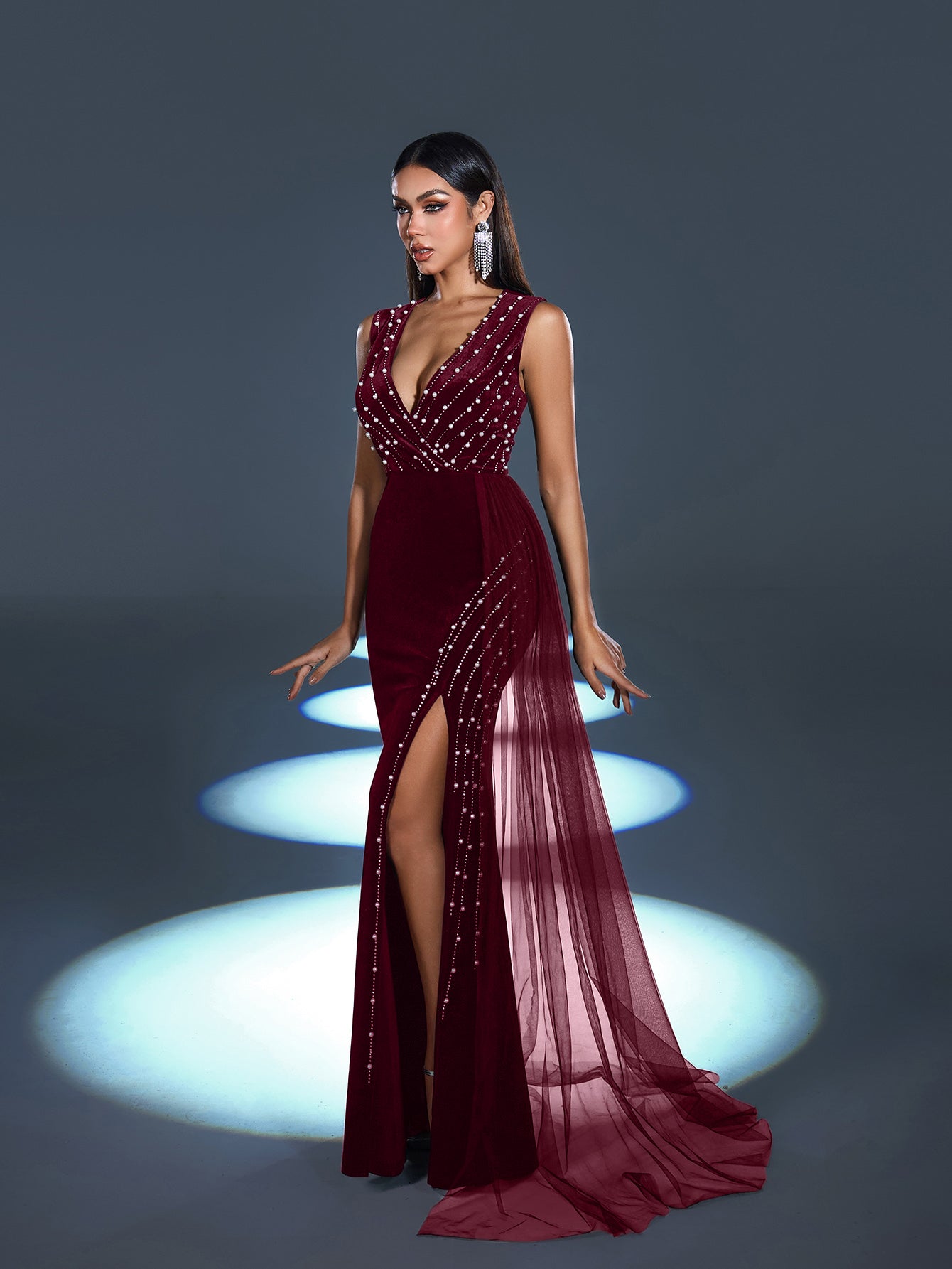 Gorgous Pearl Embellished Sleeveless Mermaid Hem Velvet Evening Dress