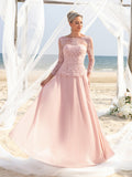 Womens' Elegant Evening Gowns: Lace & Chiffon with Boat Neckline and Floral Embroidery – Timeless Formal Occasion Dresses