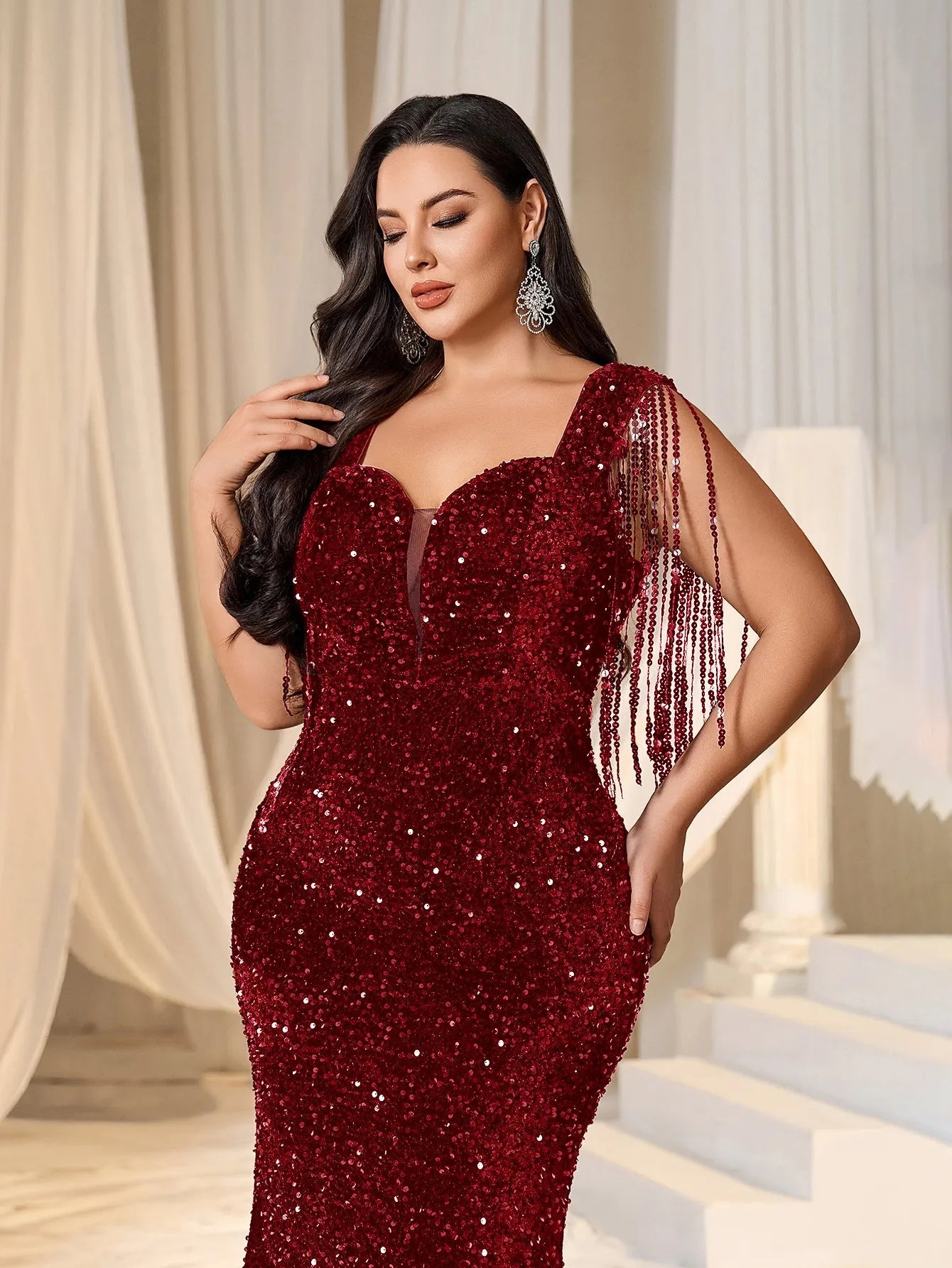 Plus Sweetheart Neck Mermaid Hem Sequin Fringed Evening Dress