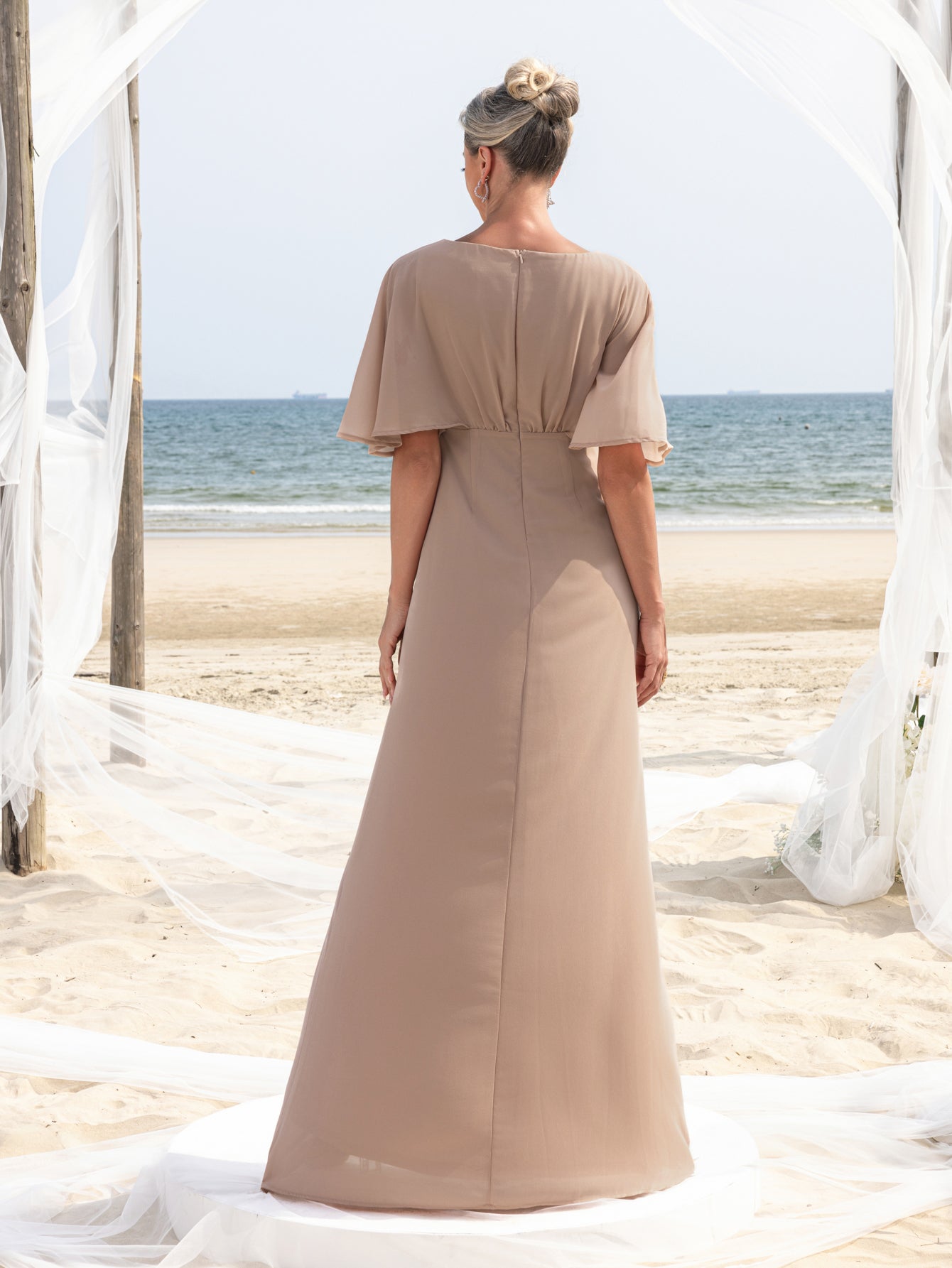 Womens' Applique Detail V Neck Chiffon Formal Dress