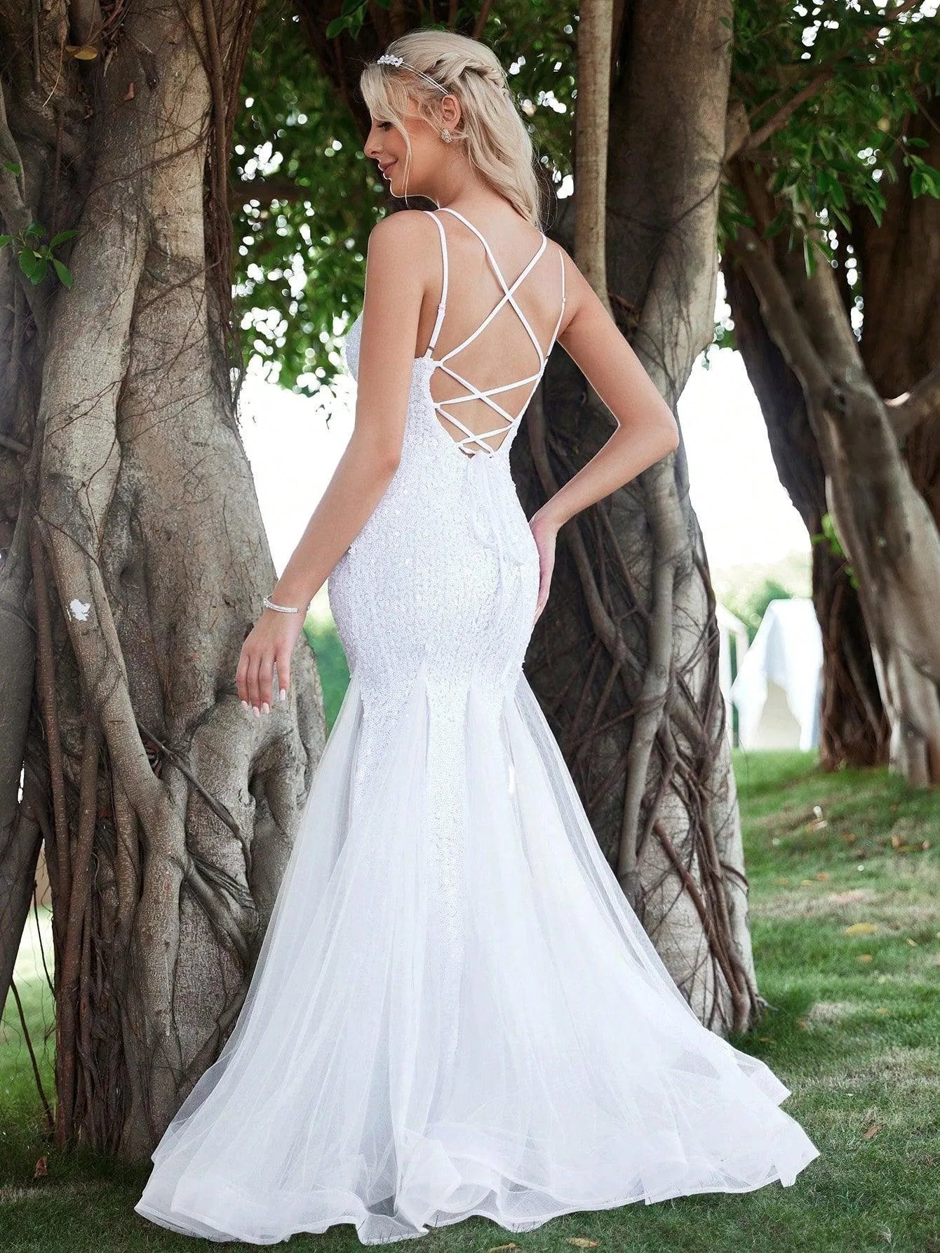 Backless Mermaid Hem Sequin Cami Wedding Dress - Elonnashop