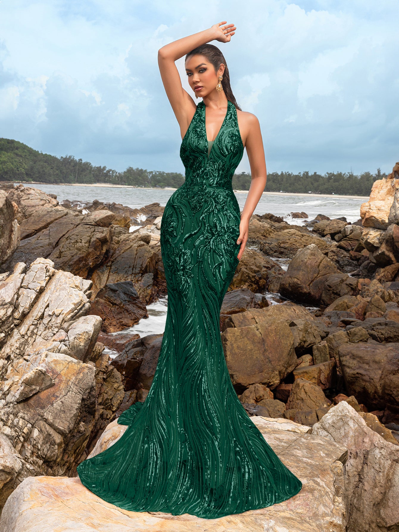 Halter Neck Backless Sequin Mermaid Dresses