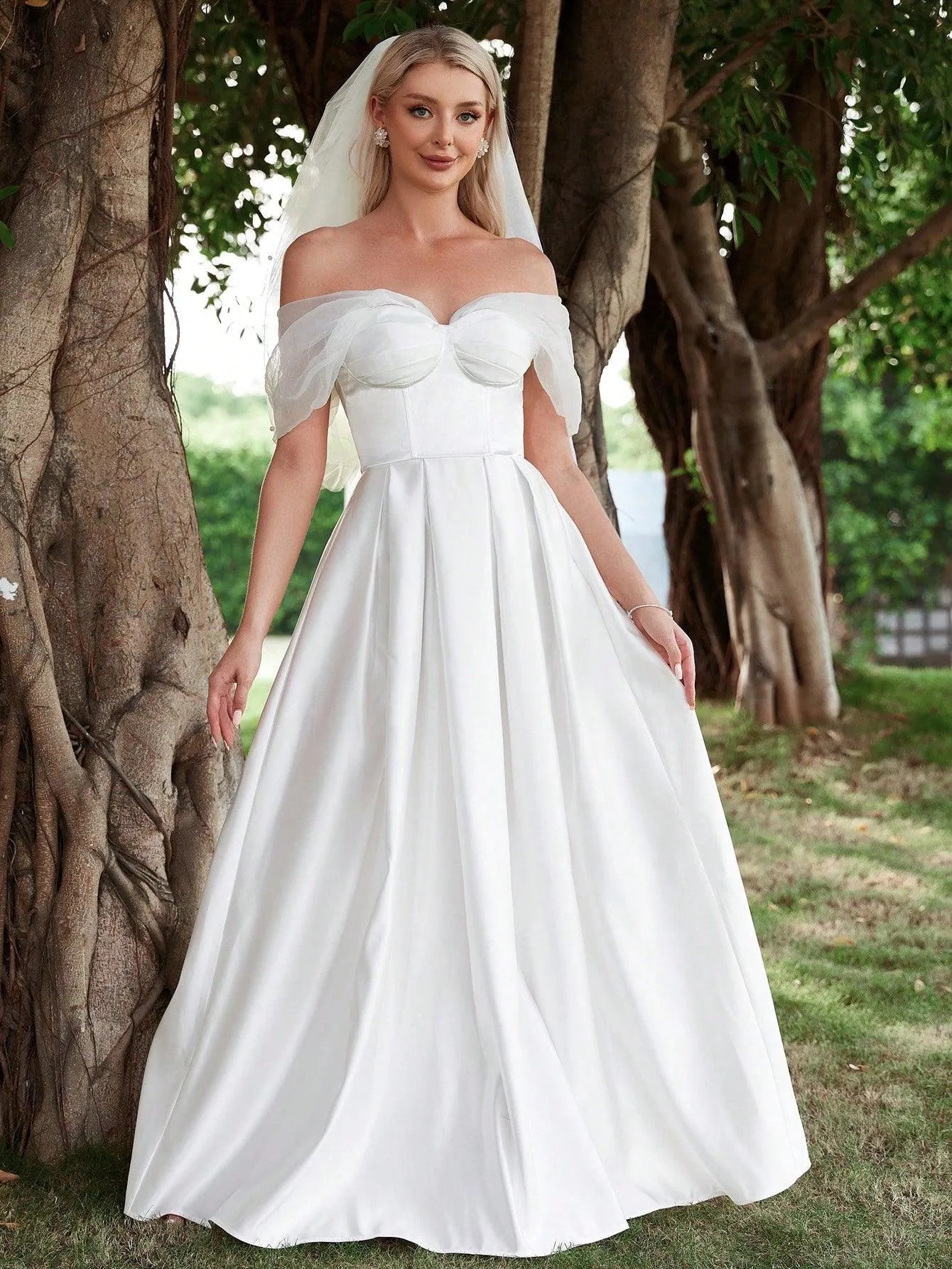 Off Shoulder Ruched Bust Satin Wedding Dress - Elonnashop