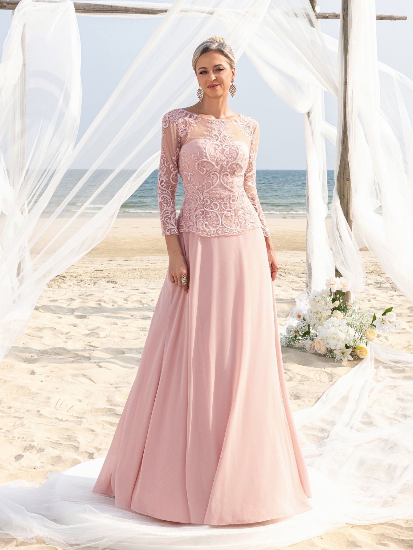 Womens' Elegant Evening Gowns: Lace & Chiffon with Boat Neckline and Floral Embroidery – Timeless Formal Occasion Dresses