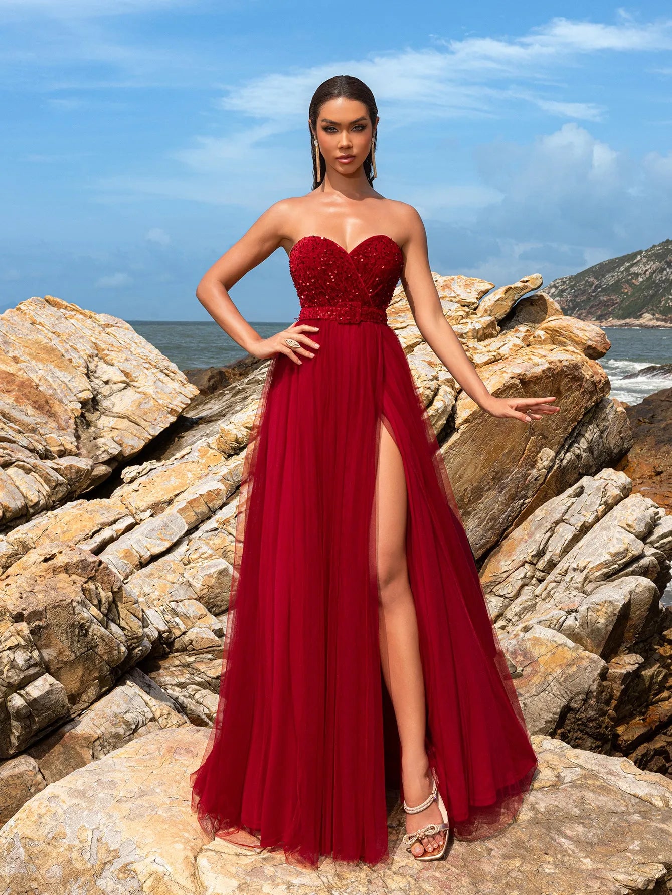 Elegant Strapless Split Thigh A-line Formal Evening Dress