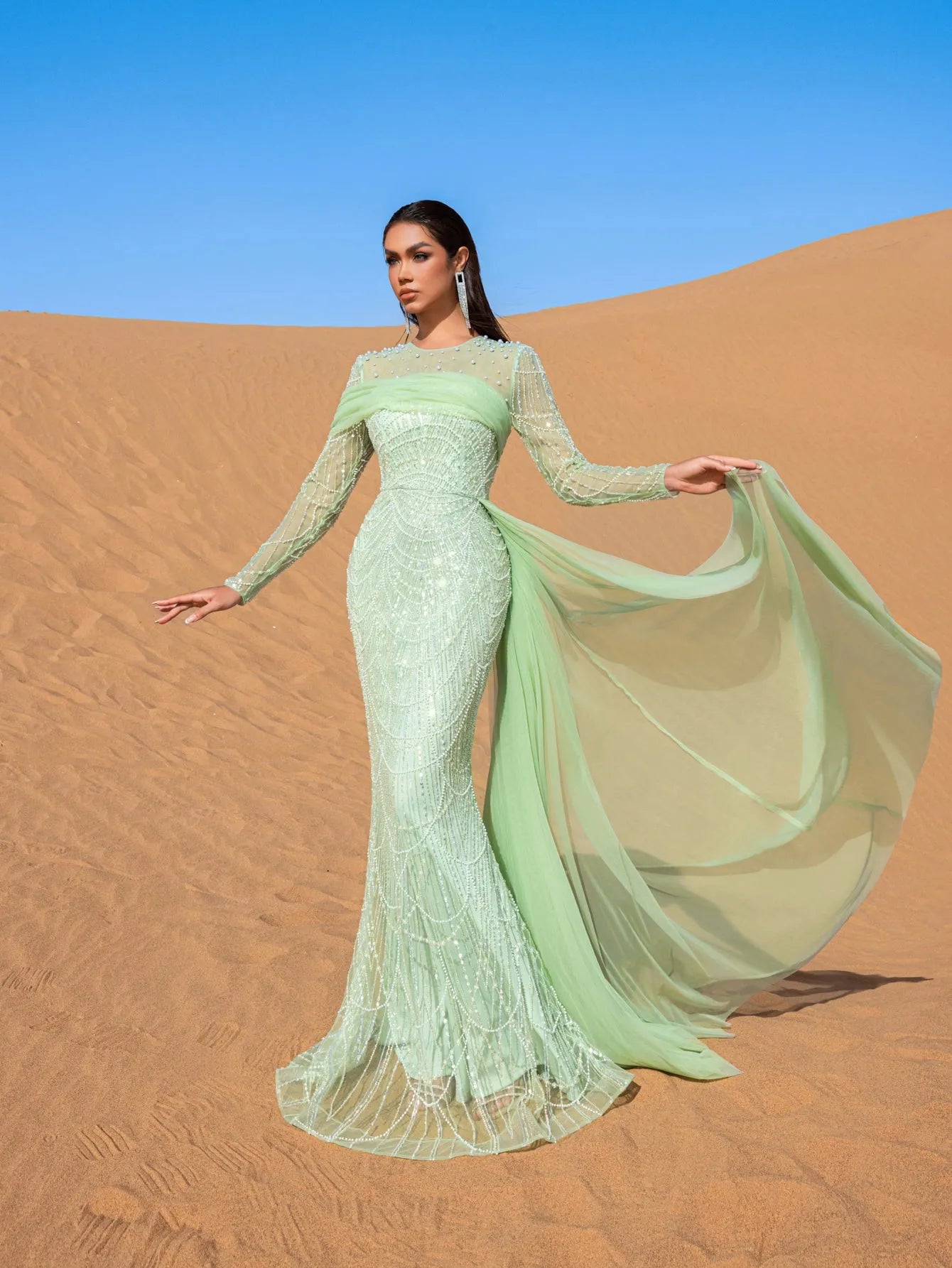 Luxury Gorgeous Pearl Embellished Draped Side Mermaid Hem Beaded Evening Dress