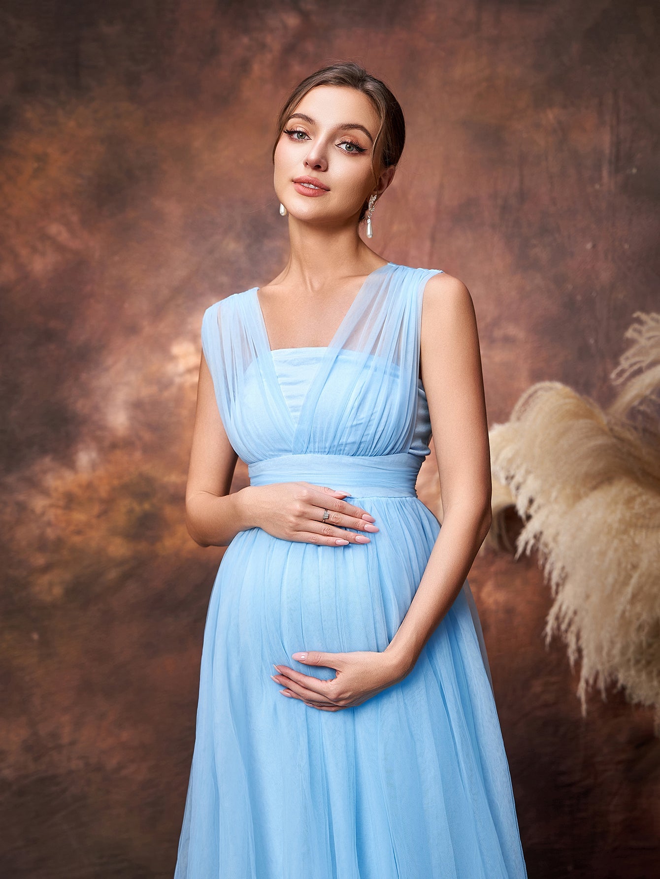 Maternity Plunging Neck Sleeveless Tulle Overlay Party Dress