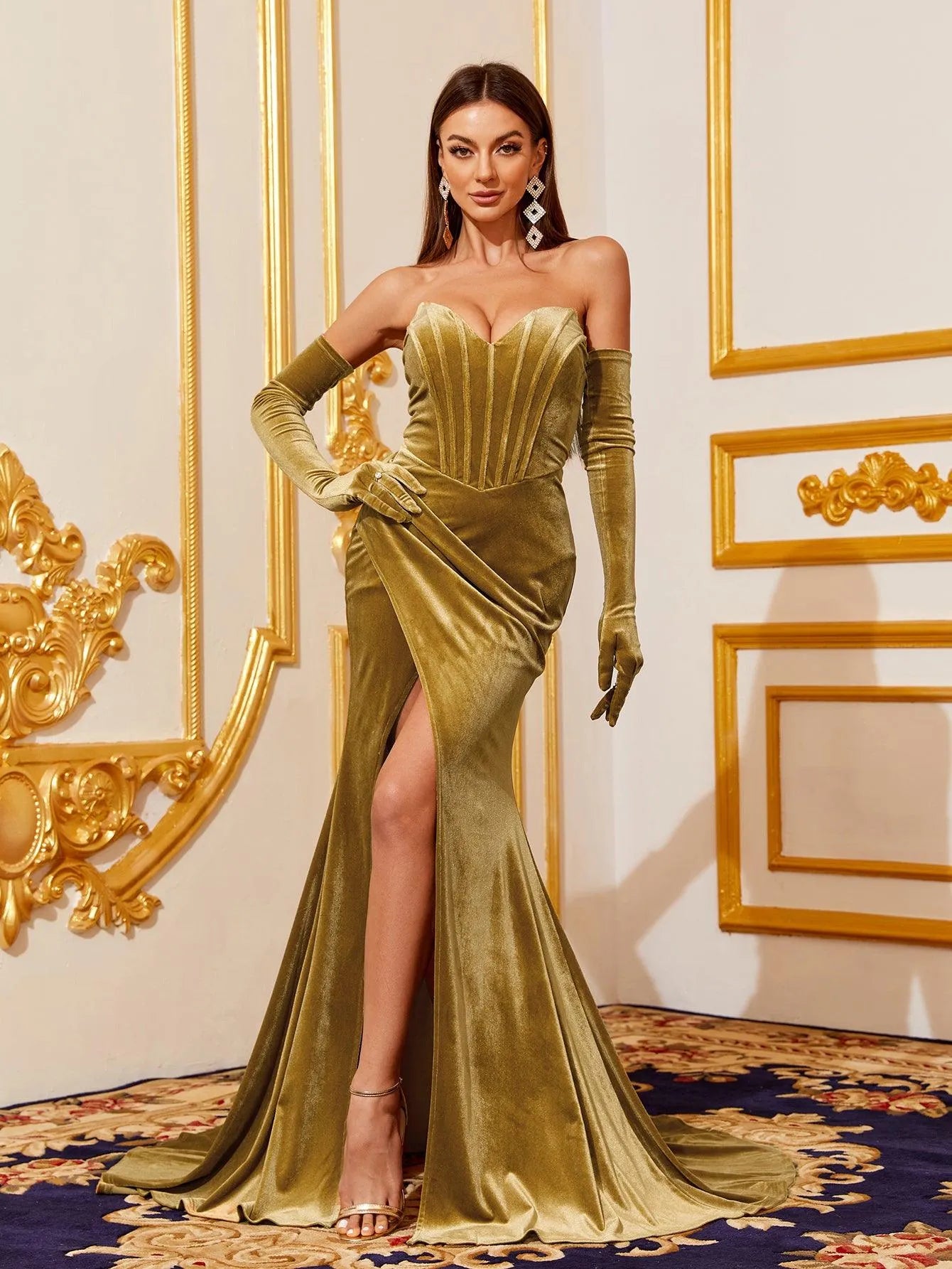 Elegant Ruched Wrap Hem Velvet Tube Prom Dress（Gloves Included） - Elonnashop