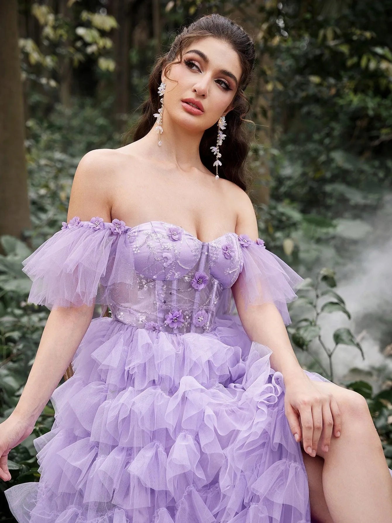 Gorgeous Floral Applique Sequin Bodice Cascading Ruffle Hem Tulle Prom Dress - Elonnashop