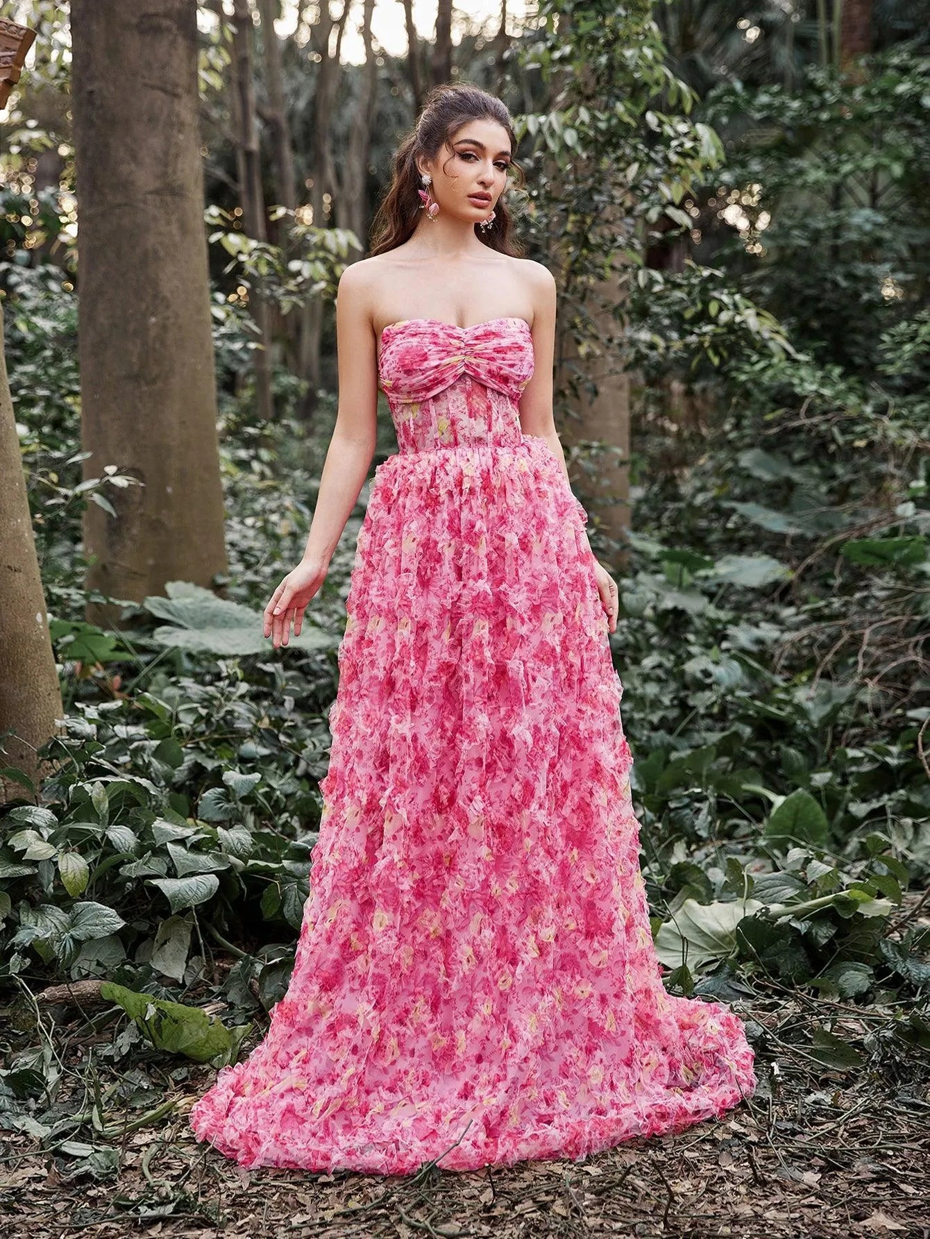 Elegant Floral Tulle Cascading Ruffle Hem Strapless Prom Dress - Elonnashop