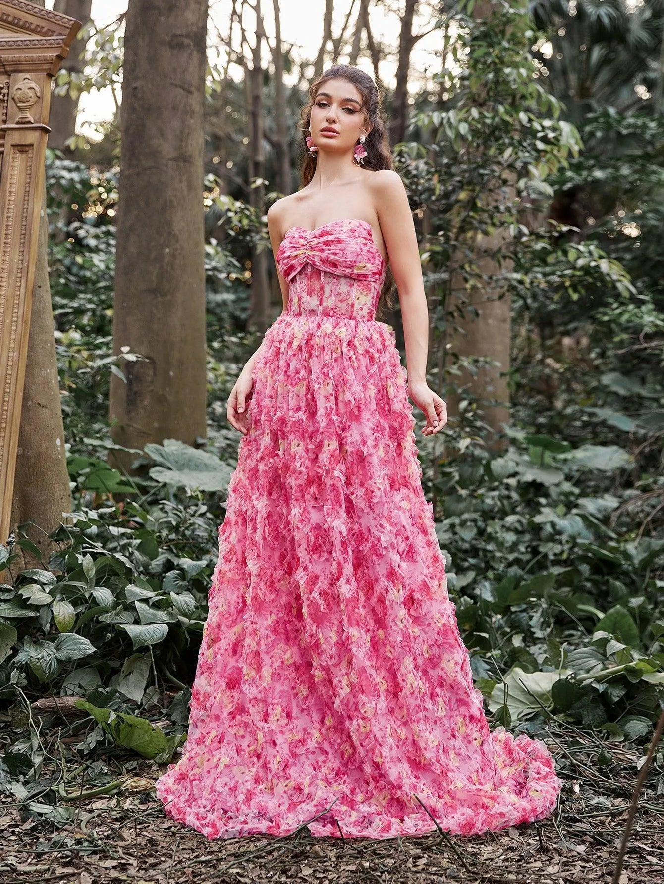 Elegant Floral Tulle Cascading Ruffle Hem Strapless Prom Dress - Elonnashop