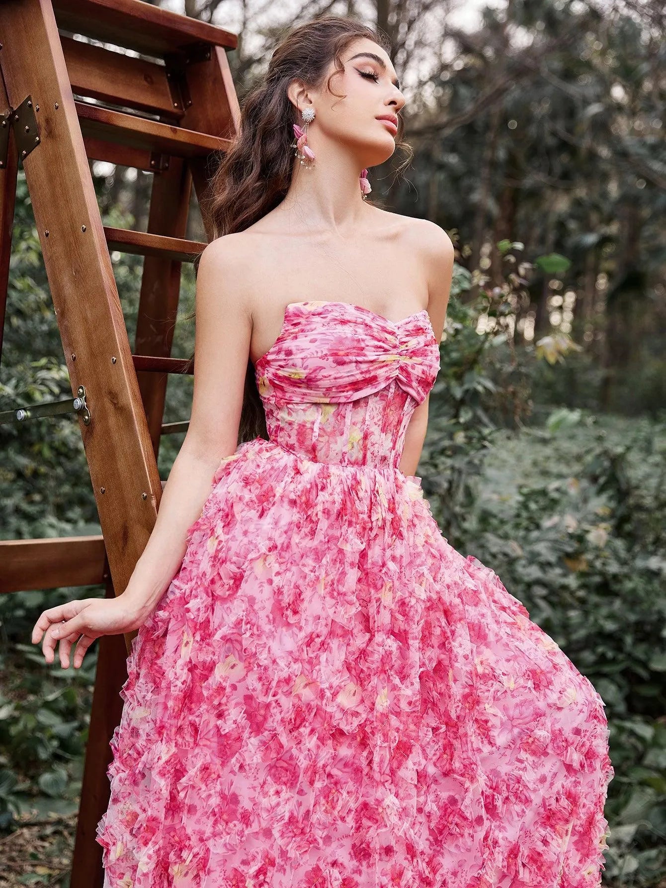 Elegant Floral Tulle Cascading Ruffle Hem Strapless Prom Dress - Elonnashop