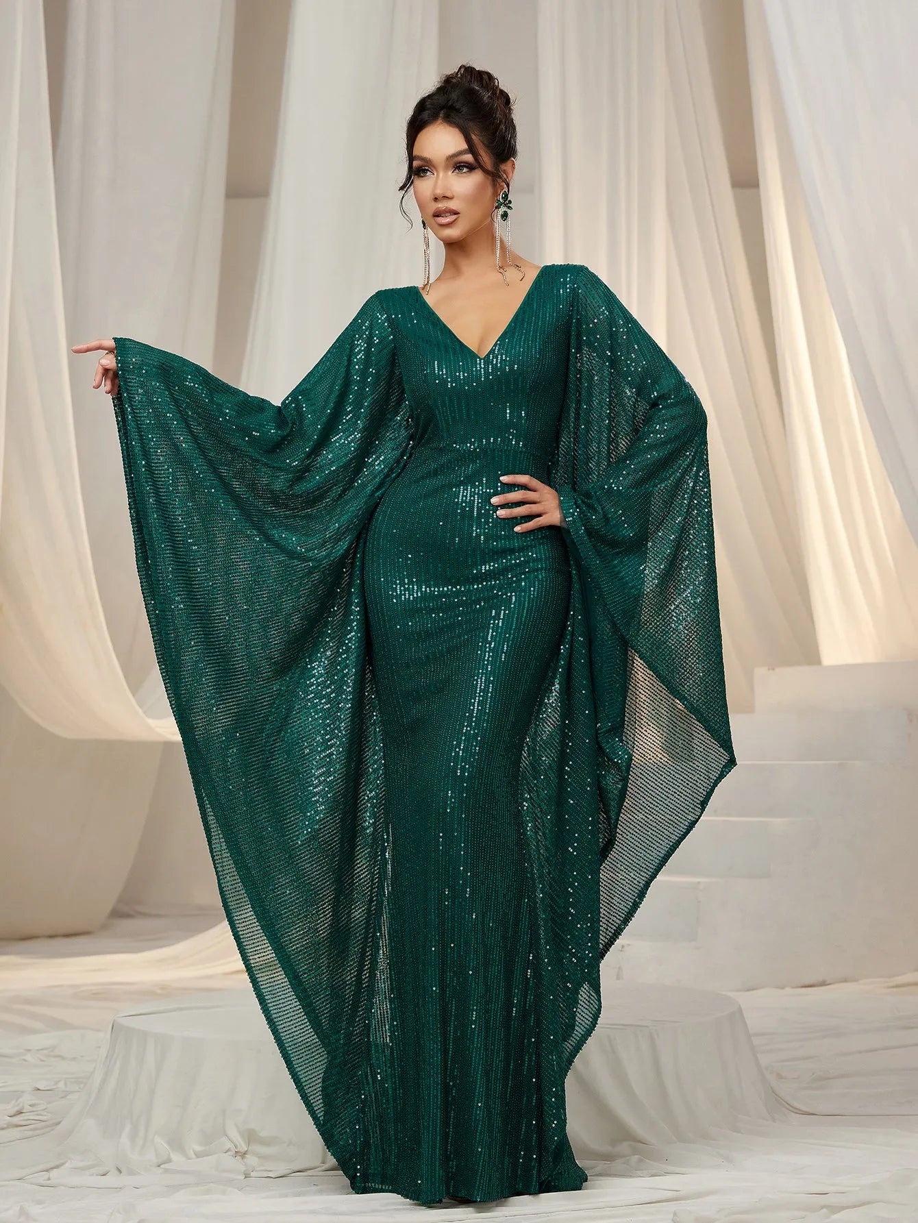 batwing party dress BABEYOND Frosted Olive Batwing Sleeve Vintage 1920s Sequin Evening Gowns for Homecoming Party, Size 14