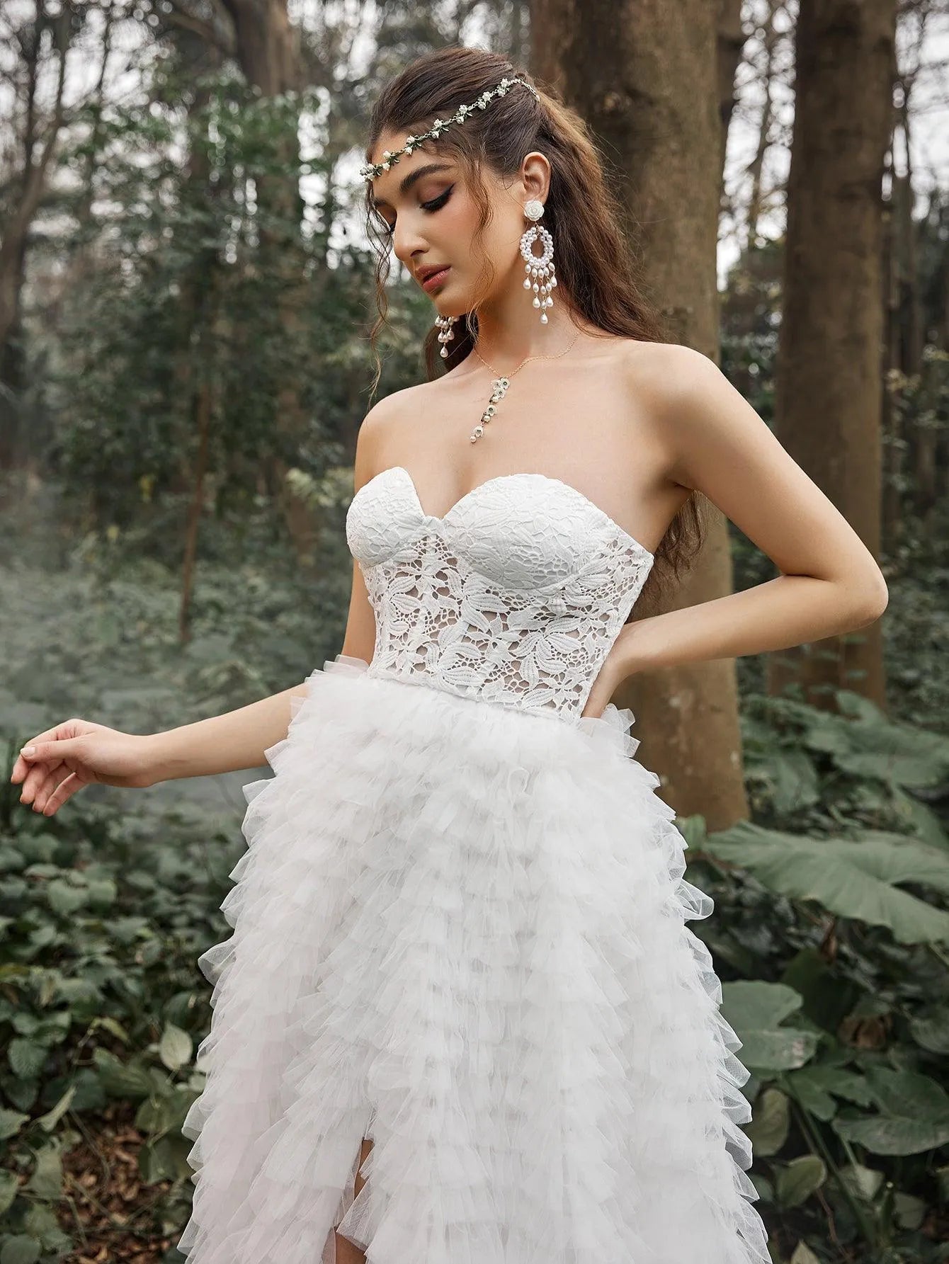 Gorgeous Strapless Lace Bodice Cascading Ruffle Hem Wedding Dress - Elonnashop