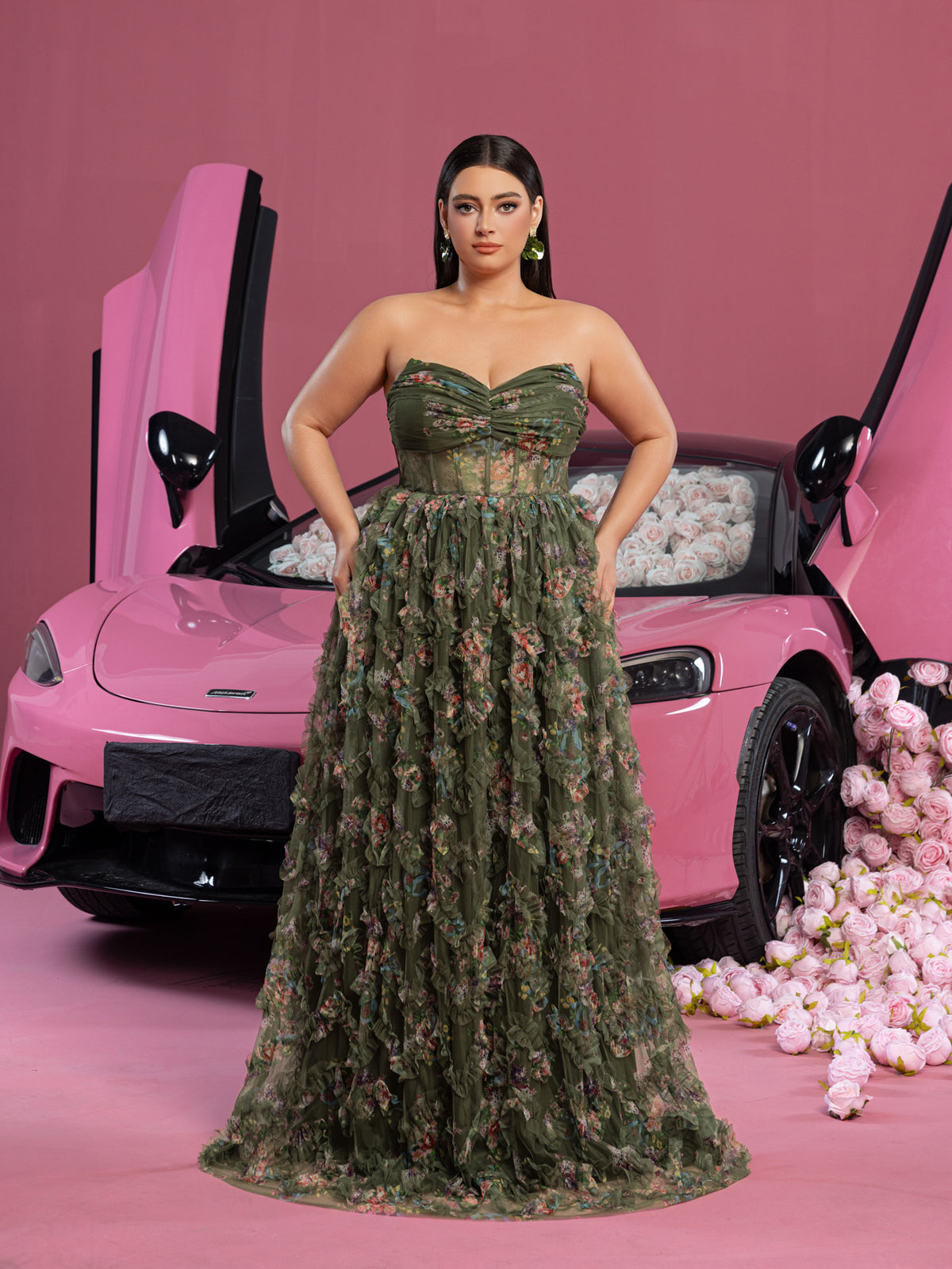 Plus Ruched Bustier Ruffle Trim Hem Floral Printed Tube Dress