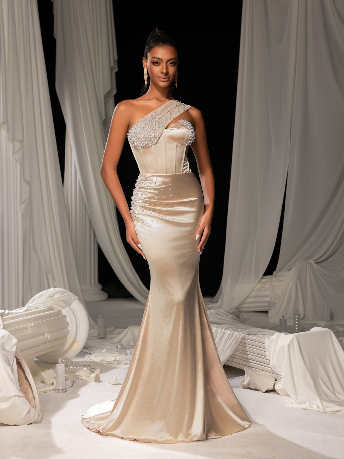 Elegant One Shoulder Mermaid Hem Satin Evening Dress with Pearl Accents