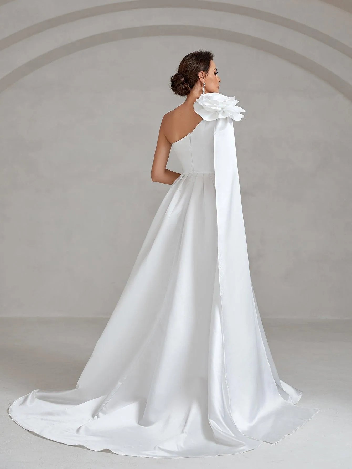 Stereo Flower One Shoulder Split Satin Wedding Dress - Elonnashop