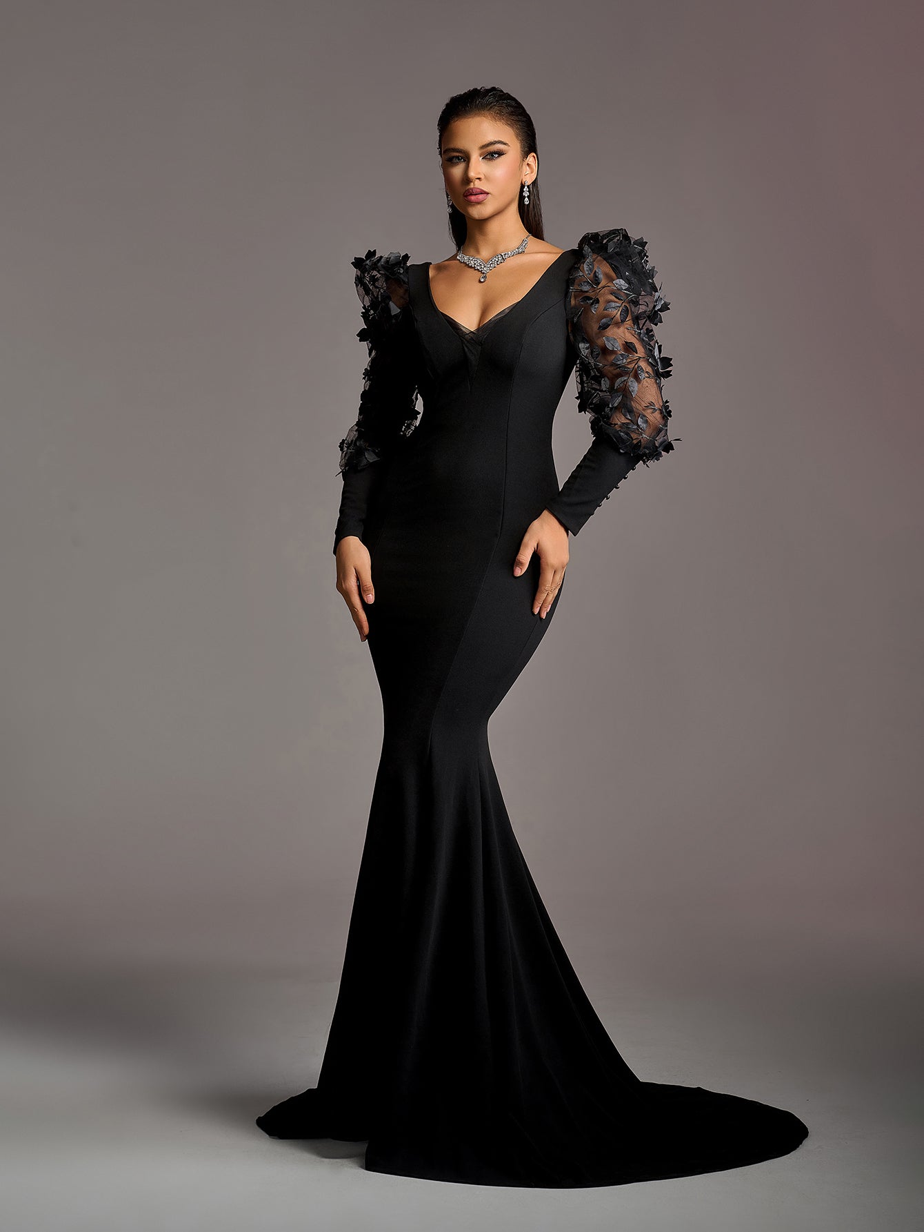 Elegant Backless Applique Bishop Sleeves Mermaid Hem Evening Dress Wedding Dress