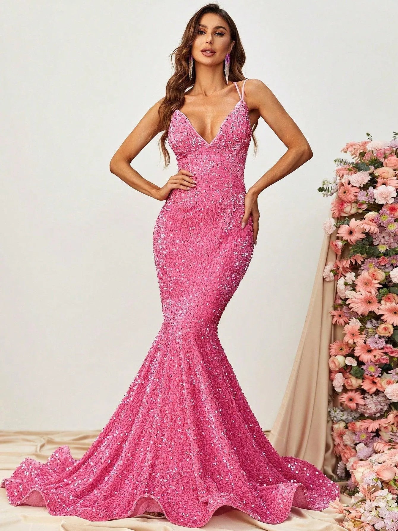 Elegant Spaghetti Strap Sequin Mermaid Dress - Elonnashop