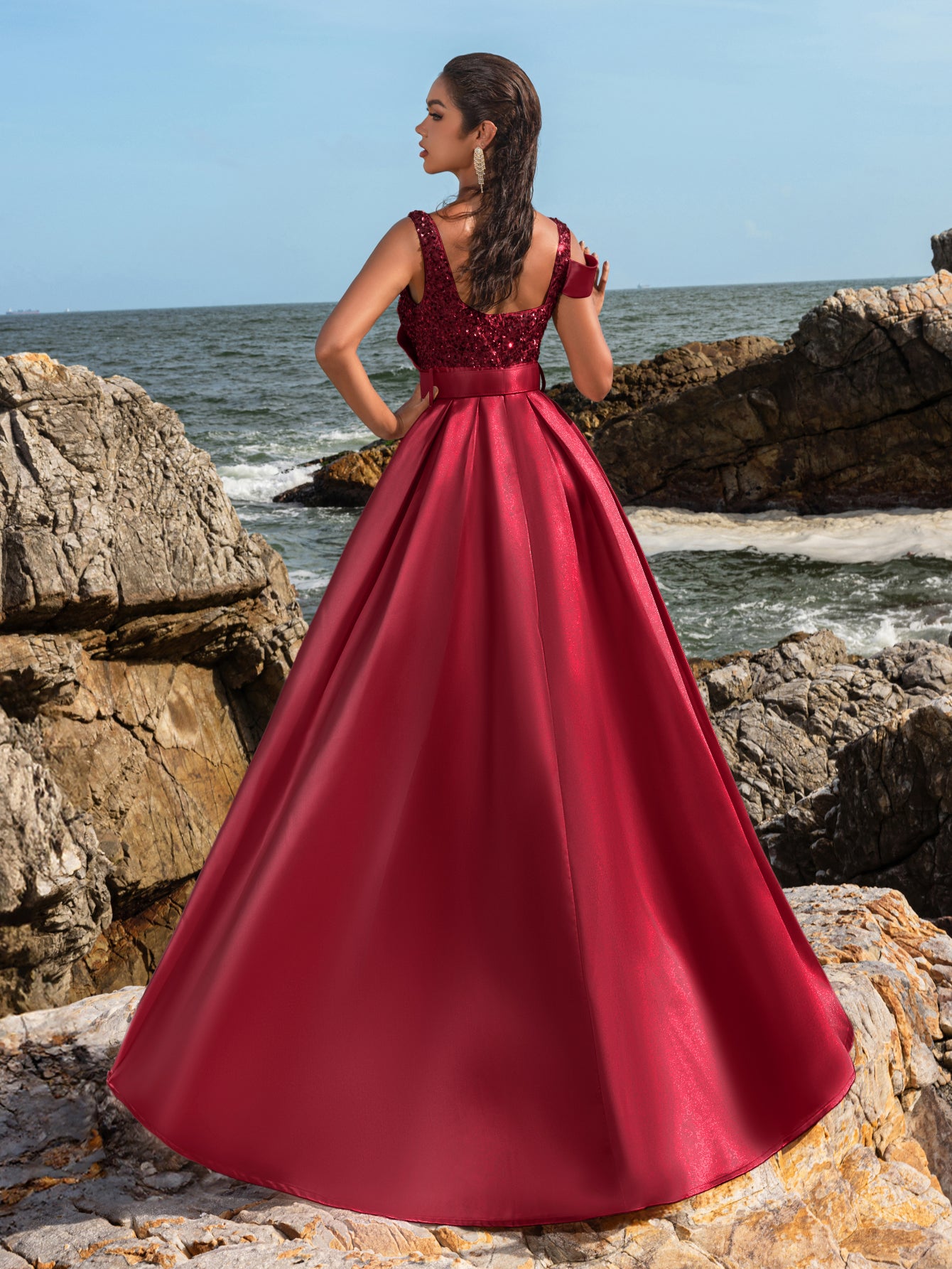 Elegant Square Collar Buckle Belted Split Satin Prom Dress