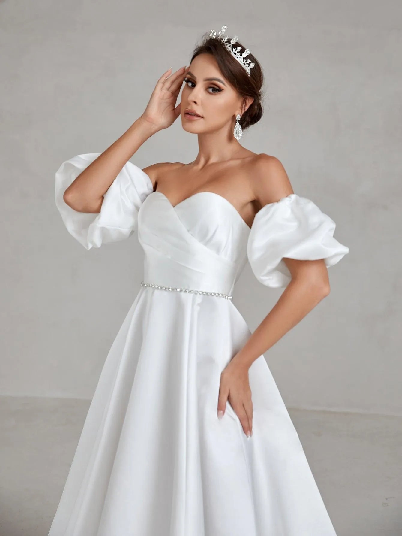 Puff Sleeve Rhinestone Waistband Satin Tube Wedding Dress - Elonnashop