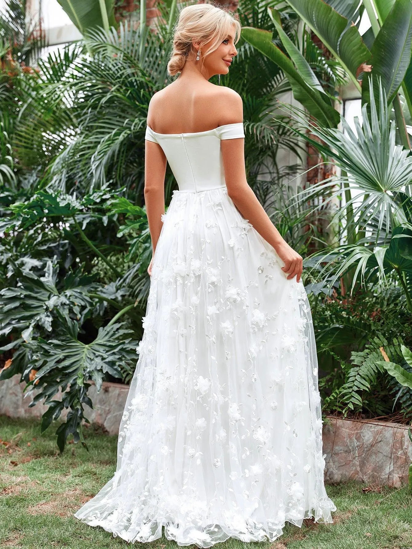 Off Shoulder Floral Applique Mesh Wedding Dress - Elonnashop