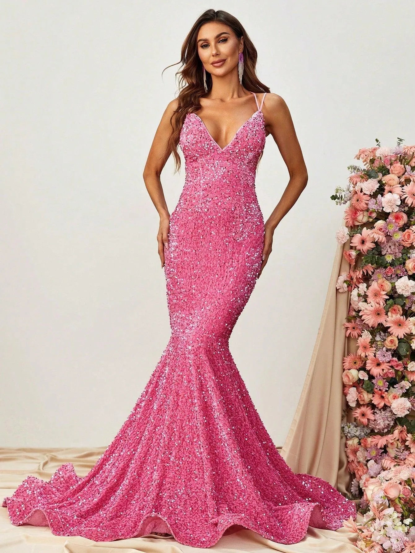 Elegant Spaghetti Strap Sequin Mermaid Dress - Elonnashop