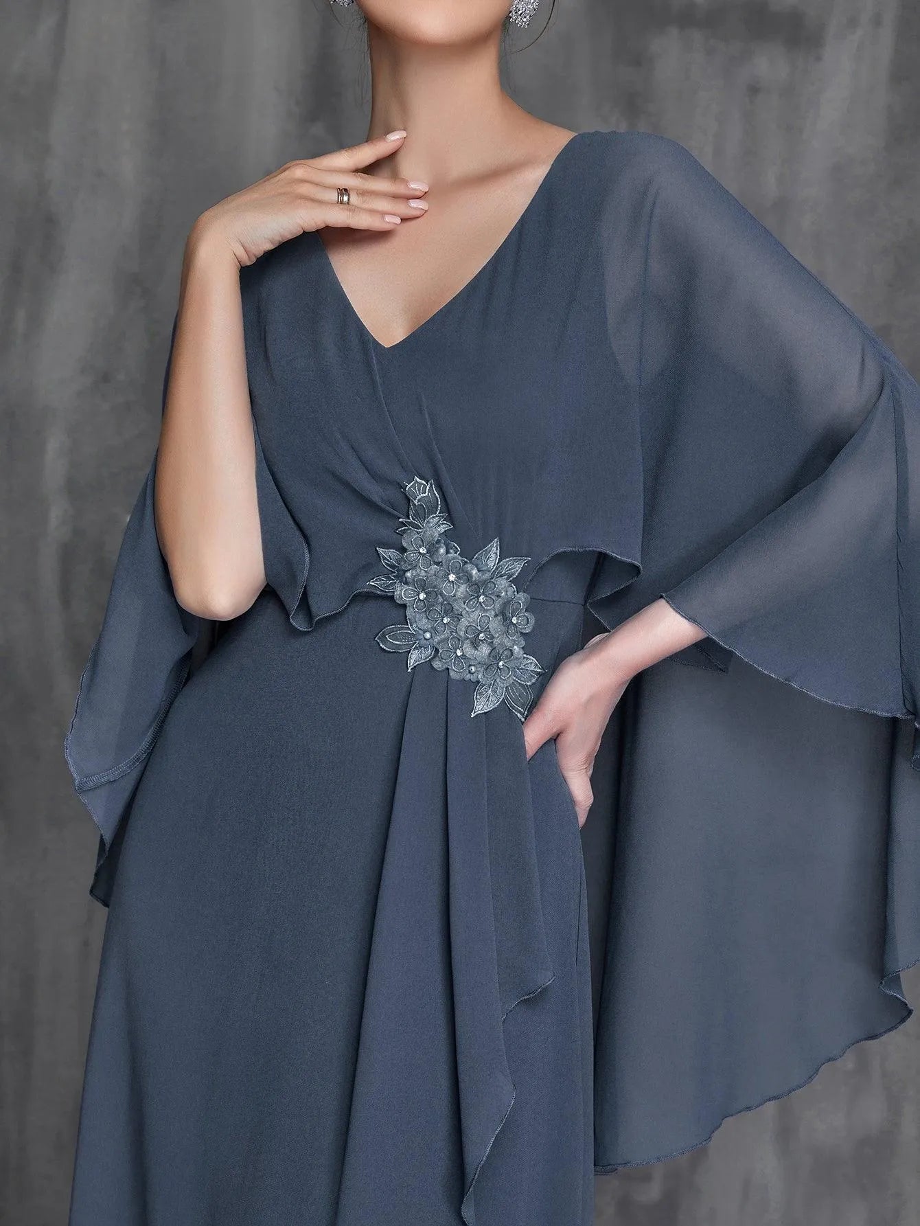 Womens' Applique Detail Chiffon Cape Dress - Elonnashop