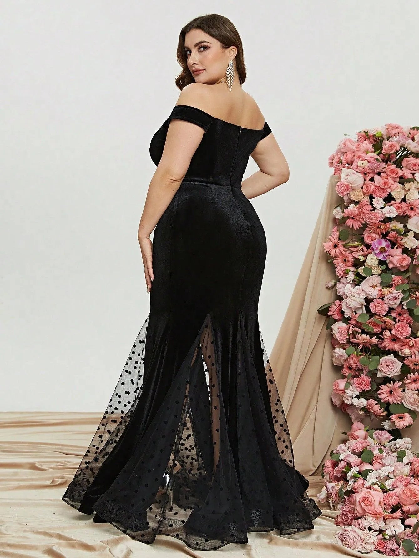 Plus Off Shoulder Mesh Insert Mermaid Dresses - Elonnashop